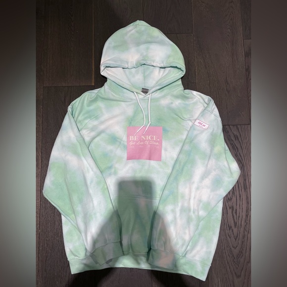 Vintage Alicat Graphic Hoodie - Picture 1 of 1